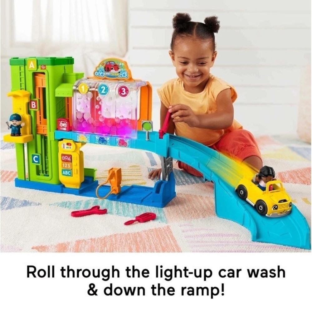 Fisher-Price Little People Light-Up Learning Garage Musical Toddler Toy Playset